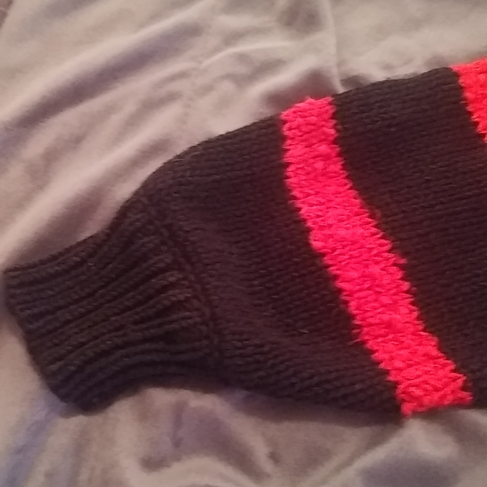 Color Block Sweater - Picture 3 of 13